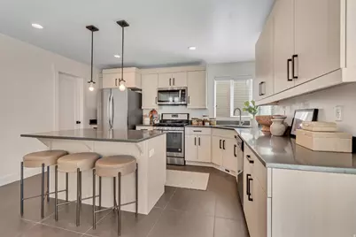 4967 W Barbuda Ln, Herriman, UT 84096 - Photo 12