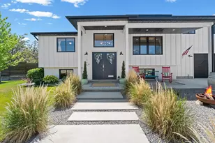 1040 E Larkspur Dr, Sandy, UT 84094 - Photo 2