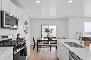 4248 N Buckstone Wy, Lehi, UT 84048 - Photo 2