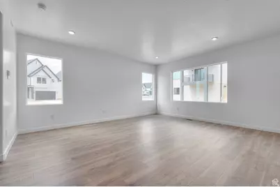 564 E Levengrove Dr #243, Lehi, UT 84048 - Photo 8