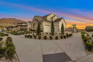 695 W Hidden Farm Dr, Farmington, UT 84025 - Photo 4