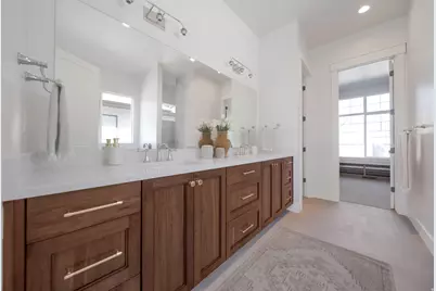 695 W Hidden Farm Dr, Farmington, UT 84025 - Photo 36