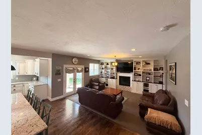 2368 S 825 W, Syracuse, UT 84075 - Photo 14