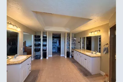 2368 S 825 W, Syracuse, UT 84075 - Photo 22