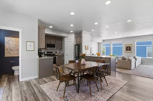 370 W Knights Ln, Layton, UT 84041 - Photo 6