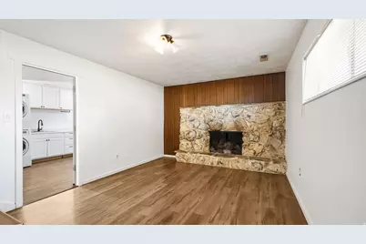 385 E 1000 N, Orem, UT 84057 - Photo 16