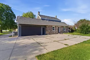 372 W 100 N, Logan, UT 84321 - Photo 24