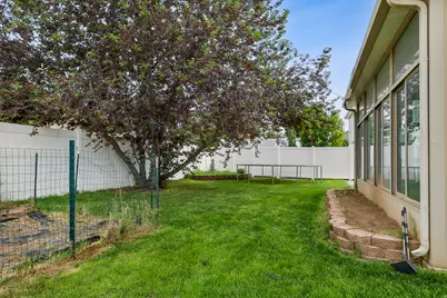 1756 N 2615 W, Clinton, UT 84015 - Photo 24
