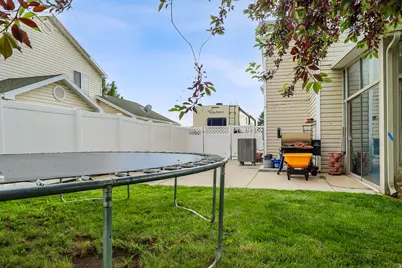1756 N 2615 W, Clinton, UT 84015 - Photo 26