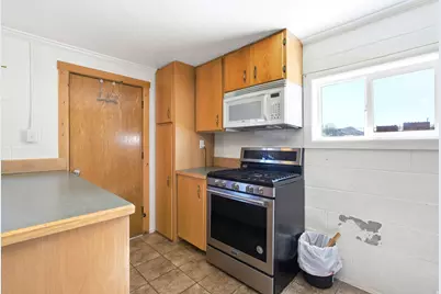 320 N 200 E, Vernal, UT 84078 - Photo 24