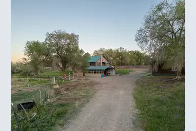 320 N 200 E, Vernal, UT 84078 - Photo 12