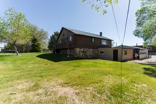 320 N 200 E, Vernal, UT 84078 - Photo 8