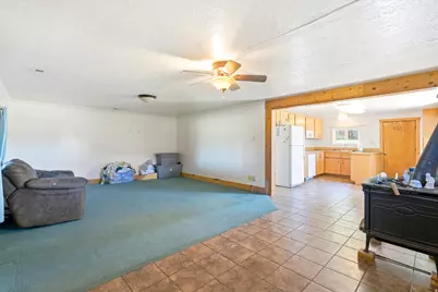 320 N 200 E, Vernal, UT 84078 - Photo 20