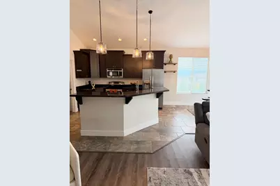 6579 S Salt Creek Cir, Salt Lake City, UT 84118 - Photo 6
