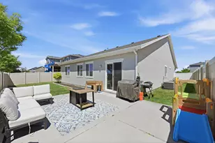 1175 W Silver Hollow Rd, Syracuse, UT 84075 - Photo 32