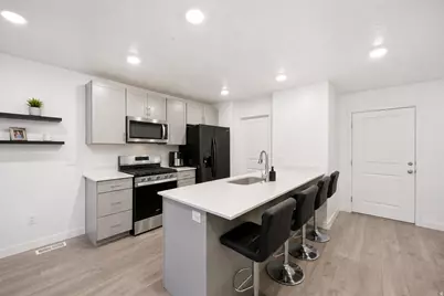 8584 W Cordero Dr, Magna, UT 84044 - Photo 6