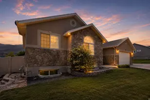 319 W Lariat Blvd, Saratoga Springs, UT 84045 - Photo 1