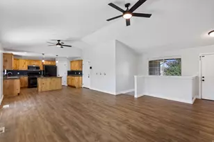 319 W Lariat Blvd, Saratoga Springs, UT 84045 - Photo 6