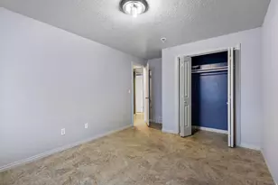 319 W Lariat Blvd, Saratoga Springs, UT 84045 - Photo 20