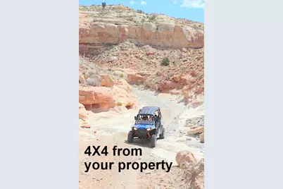 458 W Singing Desert Rd, Thompson, UT 84540 - Photo 8