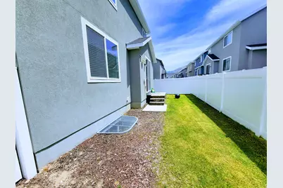 1049 W Albion Meadow Way, Bluffdale, UT 84065 - Photo 48