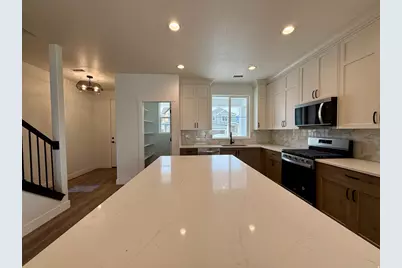 2945 N Devon Dr #245, Ogden, UT 84404 - Photo 6