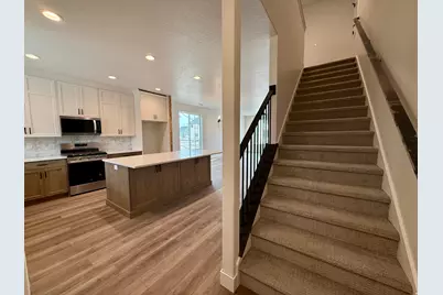 2945 N Devon Dr #245, Ogden, UT 84404 - Photo 4