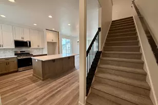 2945 N Devon Dr, Ogden, UT 84404 - Photo 4