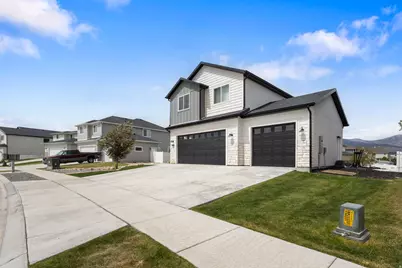 7889 N Bristlecone Rd E, Eagle Mountain, UT 84005 - Photo 2