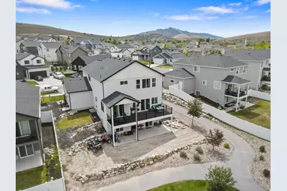7889 N Bristlecone Rd E, Eagle Mountain, UT 84005 - Photo 38