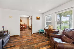 130 S 300 E, Annabella, UT 84711 - Photo 8