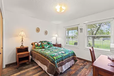 130 S 300 E, Annabella, UT 84711 - Photo 26
