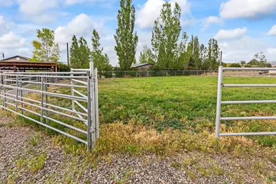 130 S 300 E, Annabella, UT 84711 - Photo 56