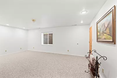 130 S 300 E, Annabella, UT 84711 - Photo 40