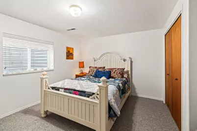 130 S 300 E, Annabella, UT 84711 - Photo 42