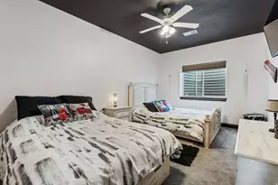 2923 S Country Club Way, Garden City, UT 84028 - Photo 32