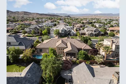2461 E Lagrasse Cir, Saint George, UT 84790 - Photo 10