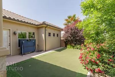 2461 E Lagrasse Cir, Saint George, UT 84790 - Photo 80