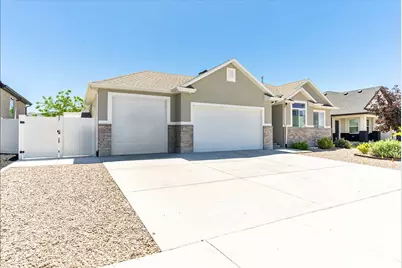 545 W 2030 N, Tooele, UT 84074 - Photo 2