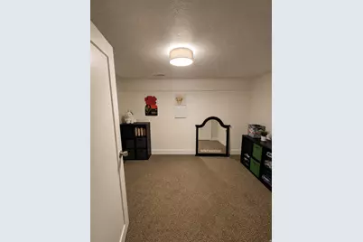 513 Highland Dr, Tooele, UT 84074 - Photo 10