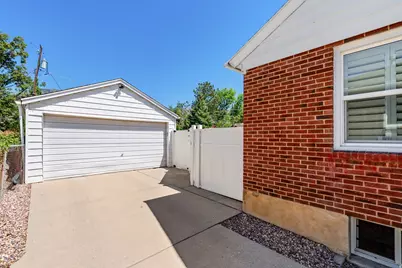 2827 S Lakeview Dr, Salt Lake City, UT 84109 - Photo 26
