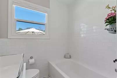 2827 S Lakeview Dr, Salt Lake City, UT 84109 - Photo 14