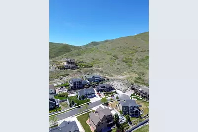 5574 W Lookout Mesa Cir #117, Herriman, UT 84096 - Photo 14