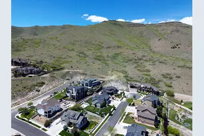5574 W Lookout Mesa Cir #117, Herriman, UT 84096 - Photo 20