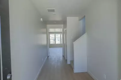 1073 W 880 Ln S #30, Woods Cross, UT 84087 - Photo 16