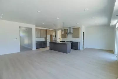 1073 W 880 Ln S #30, Woods Cross, UT 84087 - Photo 4