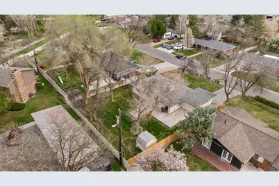 1889 E 4675 S, Holladay, UT 84117 - Photo 34