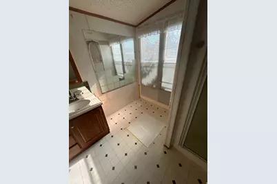 238 E Detroiter Cir S, Murray, UT 84107 - Photo 16