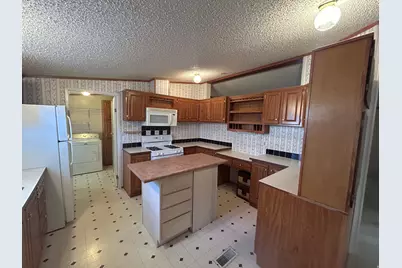 238 E Detroiter Cir S, Murray, UT 84107 - Photo 6