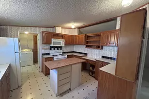 238 E Detroiter Cir S, Murray, UT 84107 - Photo 12